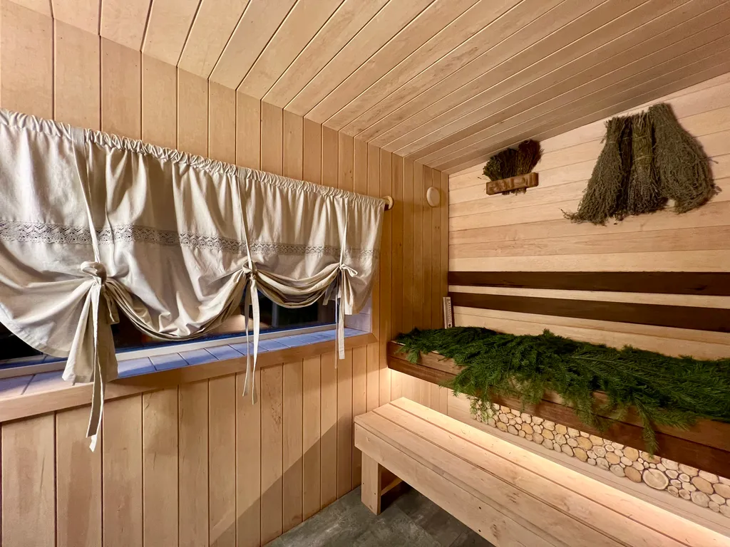 Коттедж Уютный дом Поле с баней на дровах и сибирским чаном — Лопатино