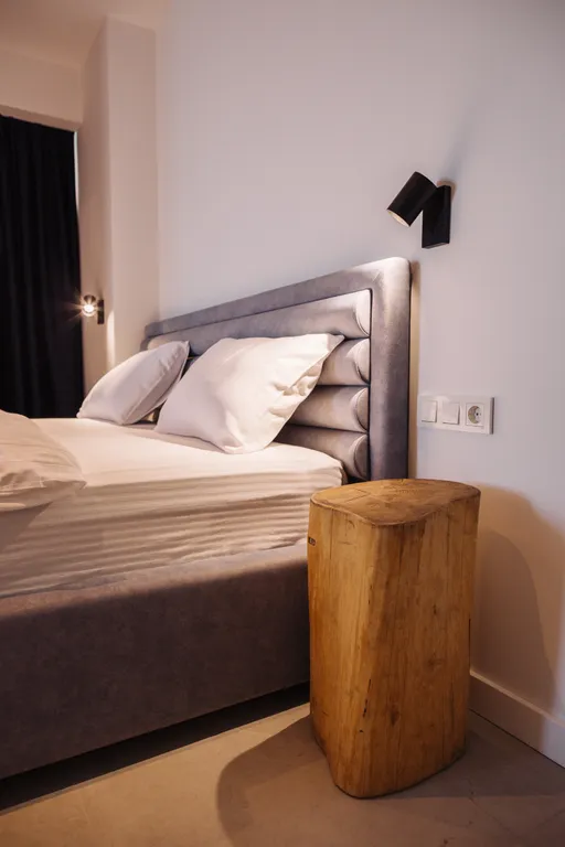 Апартамент с панорамной ванной рядом с морем