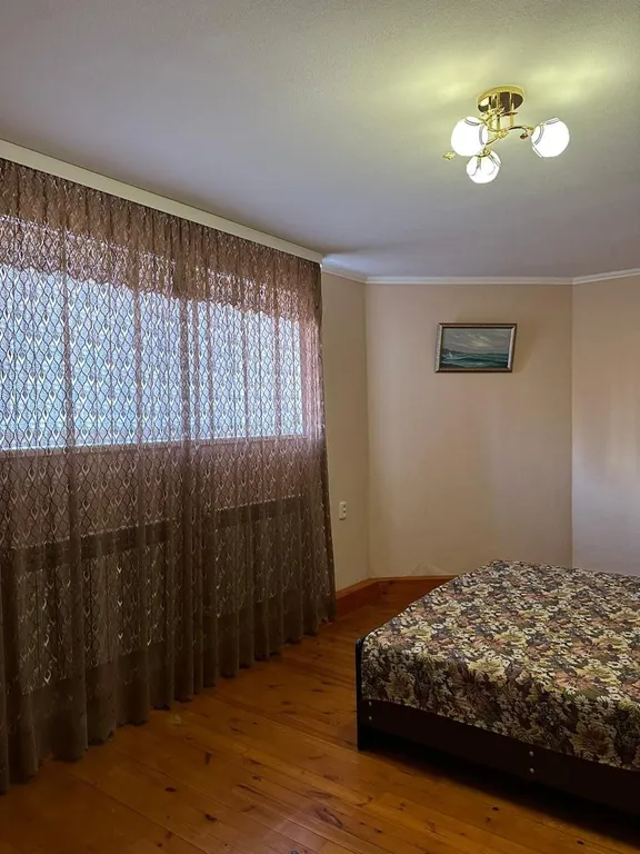 3-комнатная квартира рядом с бюветом