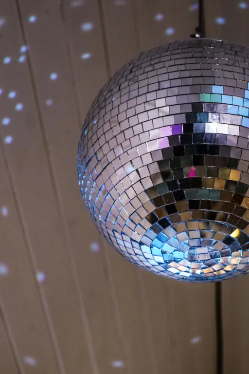 Коттедж Коттедж Роскошный А-фрейм в нежных мятных тонах с панорамными окнами — Озёры