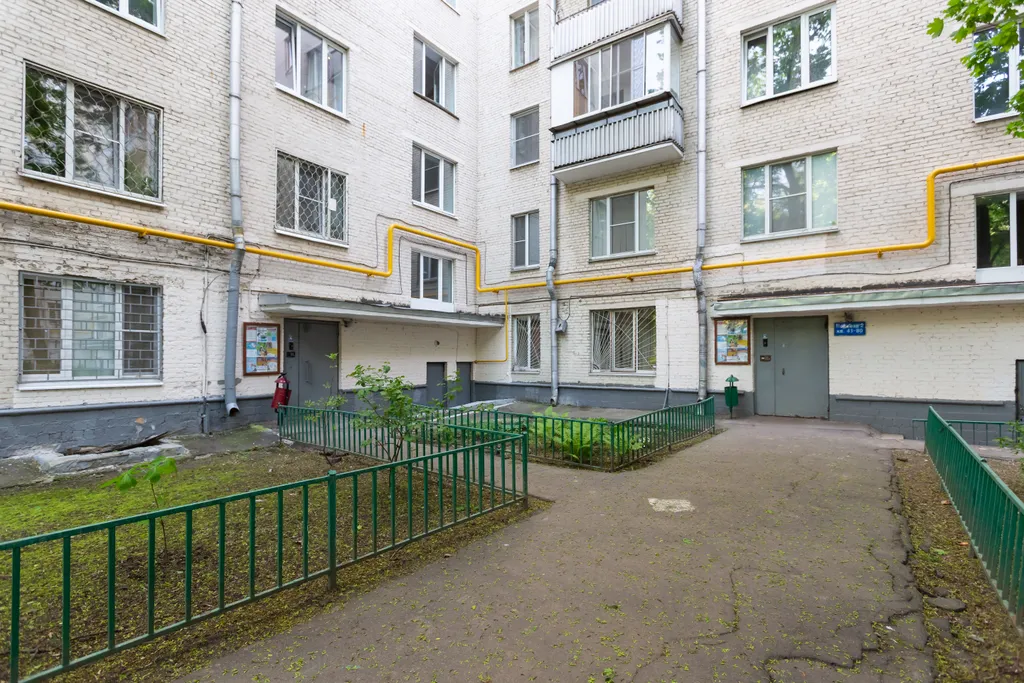 Уютная квартира в одной минуте от метро