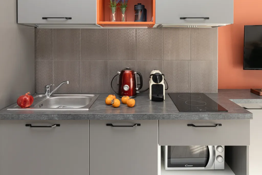 Студия у Массандровского парка в элитном районе Ялты