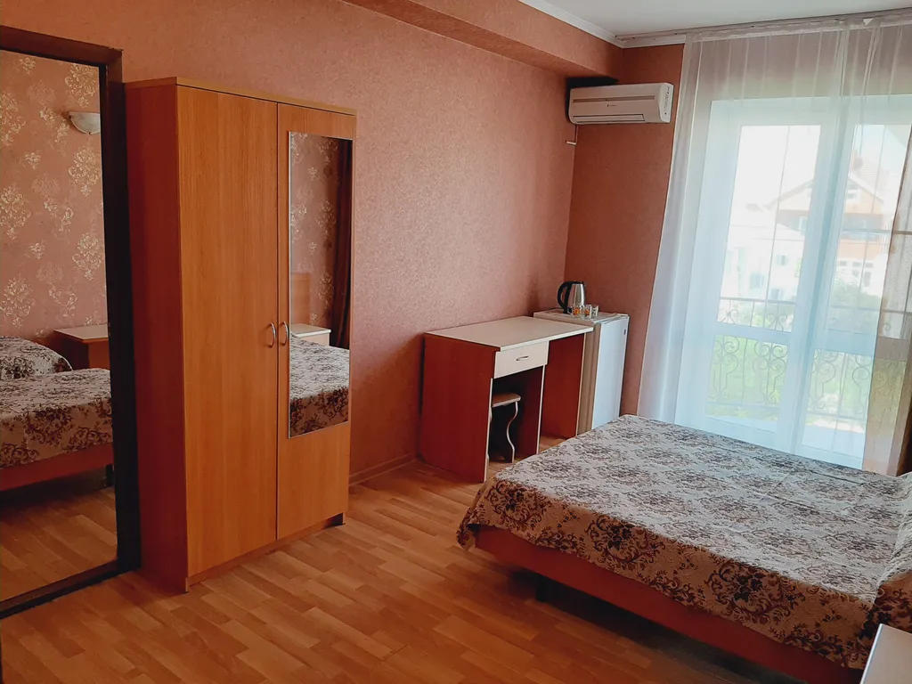 Квартира Уютные номер в доме для проживания гостей — аренда посуточно в Витязево