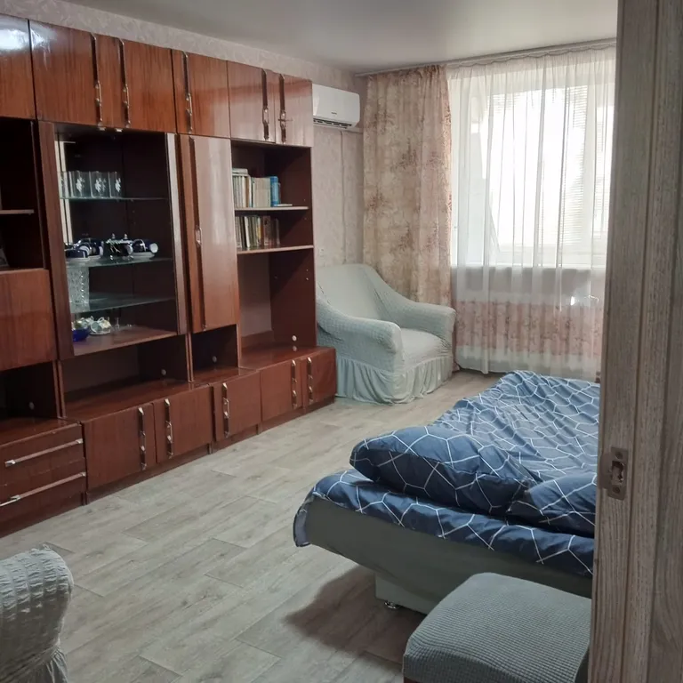 Квартира 3-комнатная Квартира — Джанкой