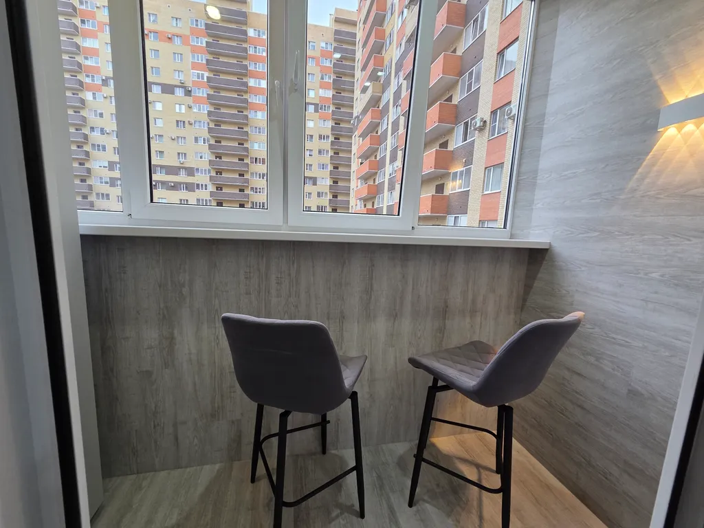 Апартаменты VVA / Российский проспект