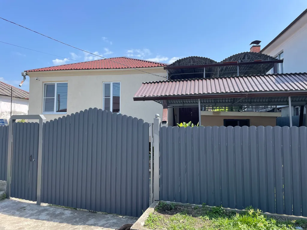 Коттедж 3-комнатный Дом — Сухум