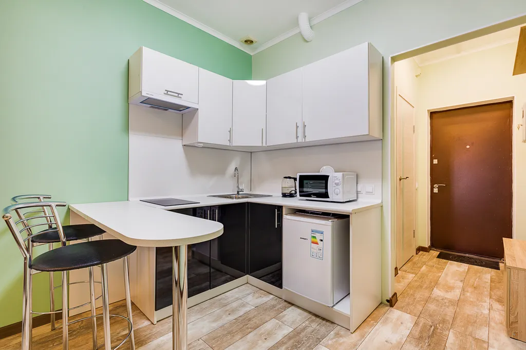 Зеленая студия с видом на реку