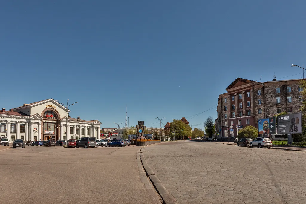 FullHouseApart Трехместные апартаменты на вокзальной площади