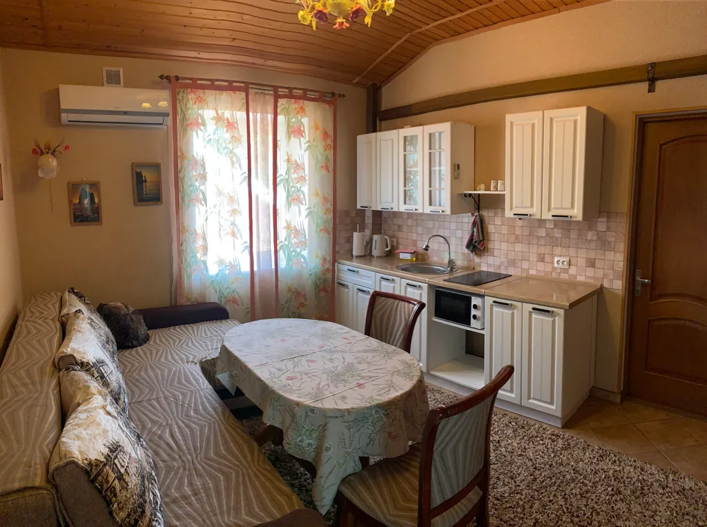 4-местный номер с балконом