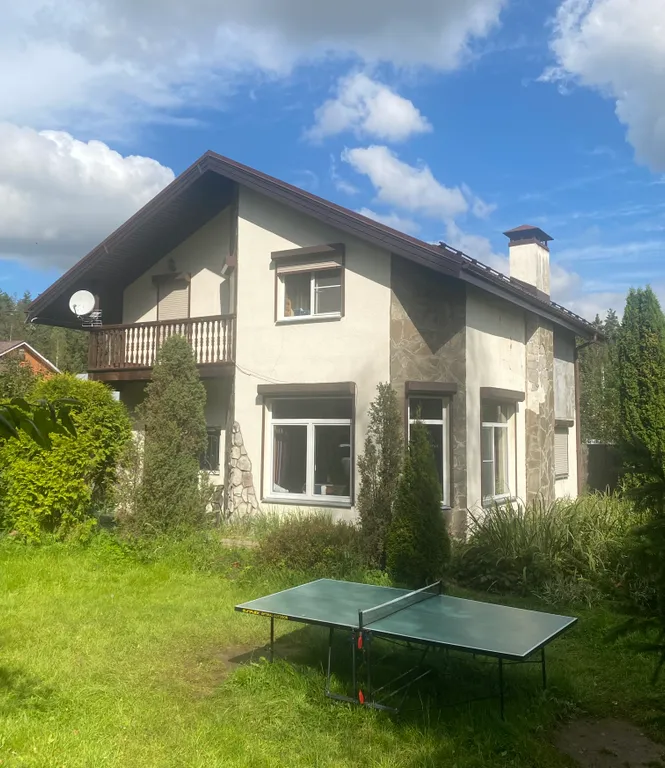 Тёплый коттедж в лесу