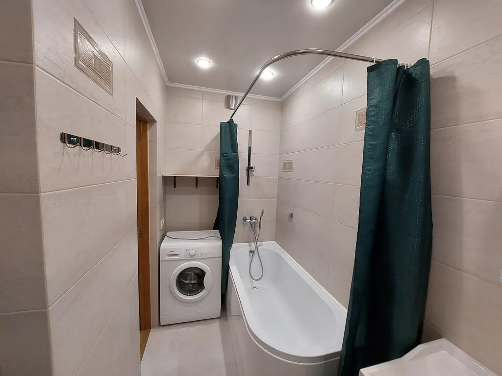 Уютная квартира в центре города с тремя спальнями