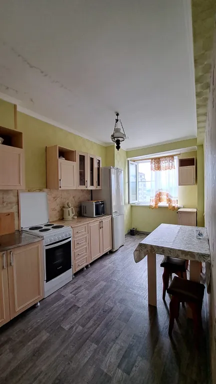 Просторная квартира у моря — аренда посуточно в Пицунда