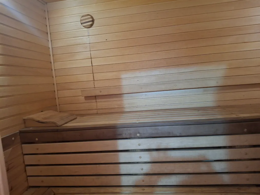 Двухкомнатный деревянный дом