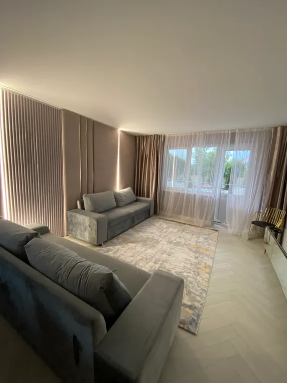 К вашему вниманию классные современные апартаменты с бассейном в доли