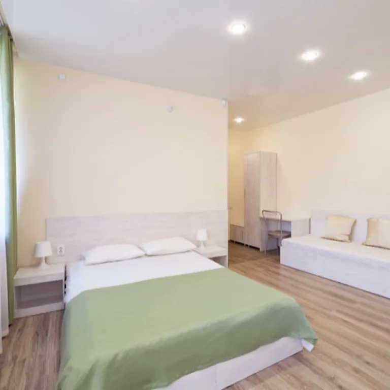 Квартира Трехместная студия на 1 этаже — аренда посуточно в Курган