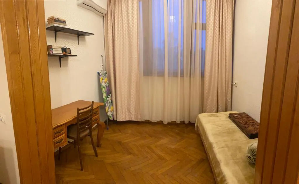 Квартира Квартира в центре города с видом на море — Сухум