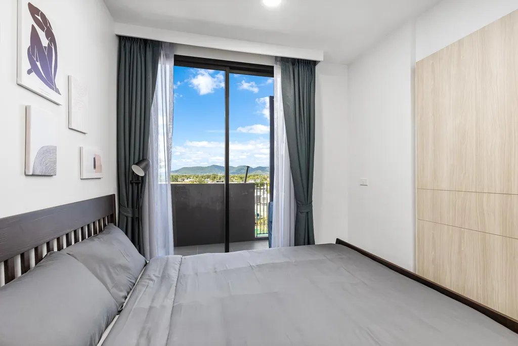 Новые дизайнерские апартаменты Skypark в Laguna Phuke с видом на гольф