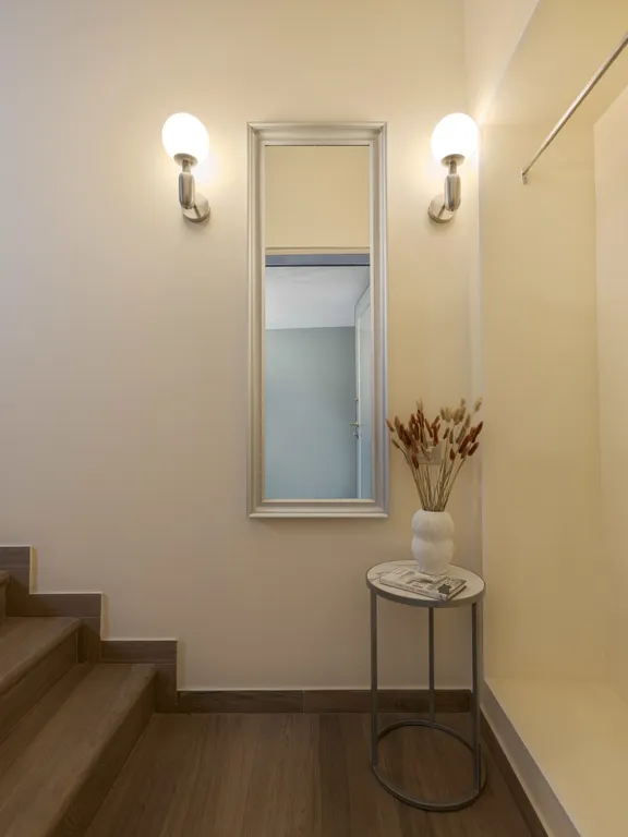 Квартира Шикарная двухуровневая квартира у Арбата — Москва