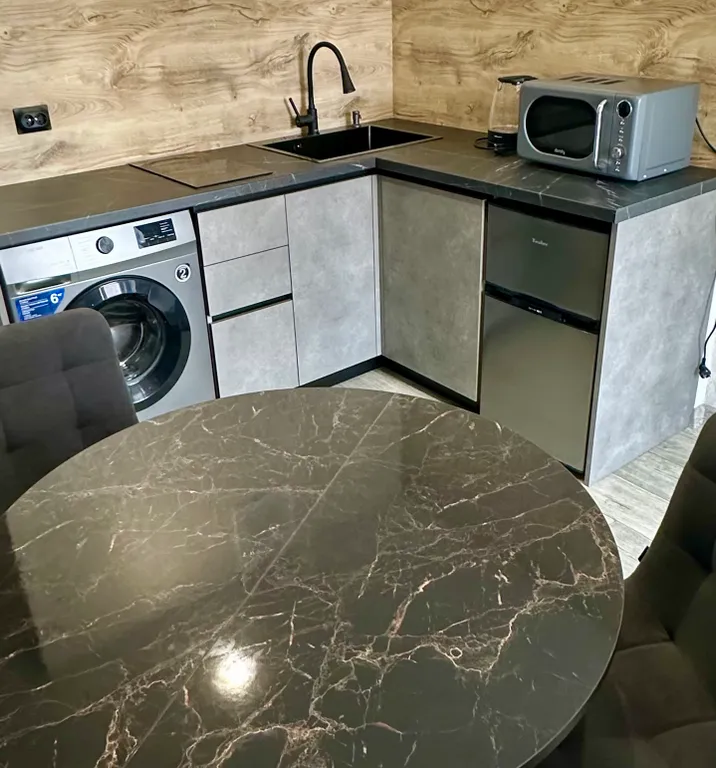 Уютная квартира в центре города возле медгородка