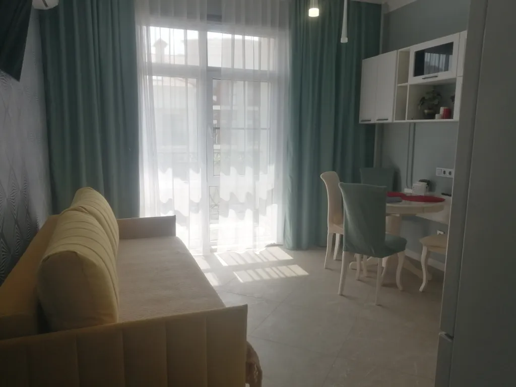 Квартира Апартаменты на набережной — Геленджик