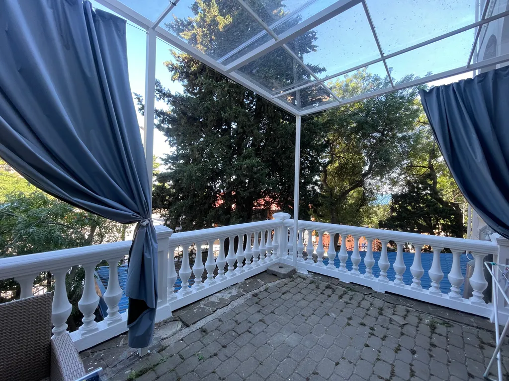 Апартамент в гостинице Серсиаль