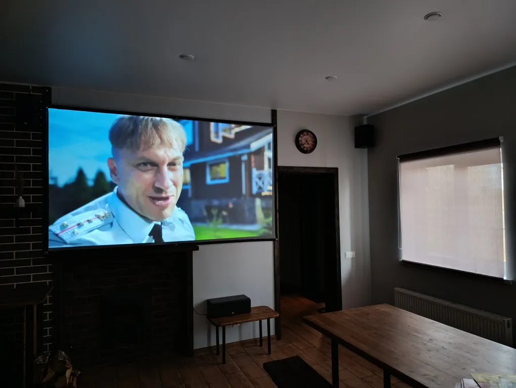 Коттедж Loft коттедж с шикаpным видом на пруд — Шишкино