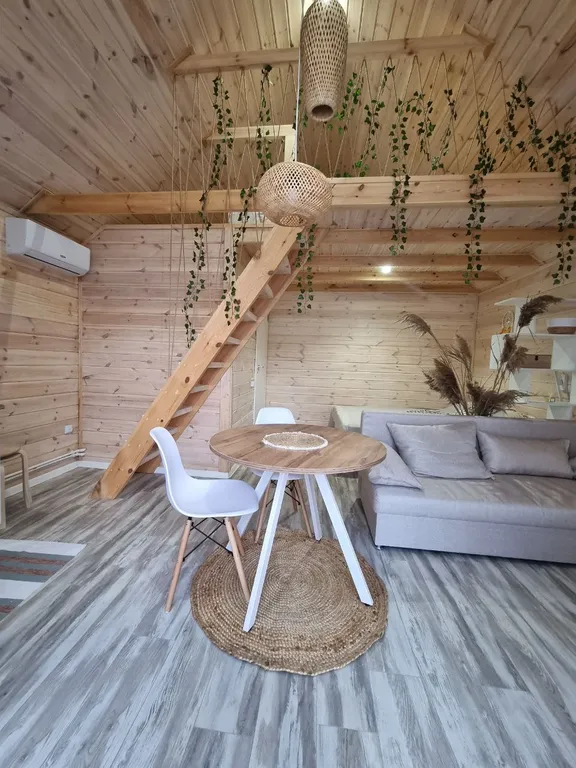 Новый дом с дизайнерским ремонтом