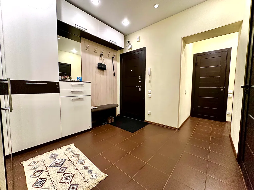 Просторные аппартаменты рядом с СШОР 9 и Академией МЧС