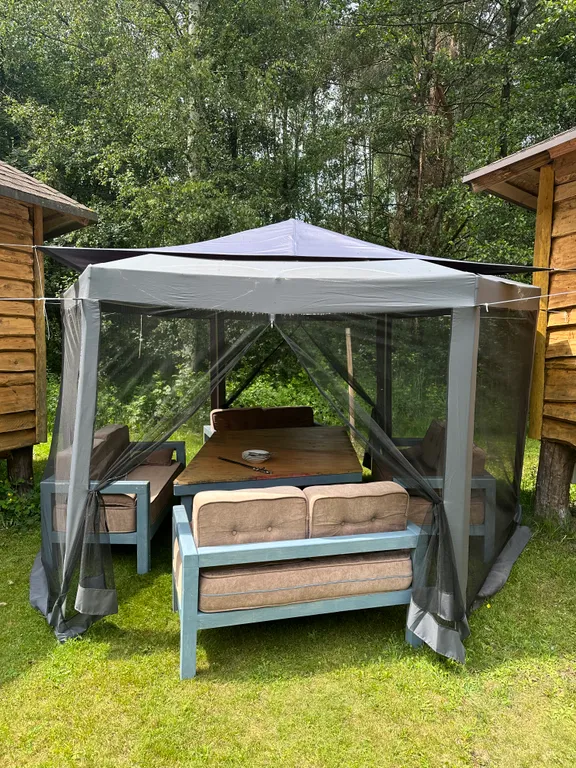 Уютные бунгало на лесной опушке