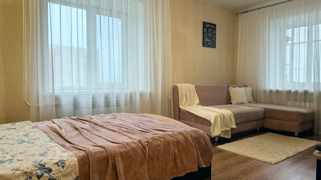 Просторная , двухкомнатная квартира на Галушина