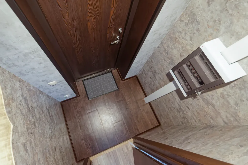 Студия в доме у озера