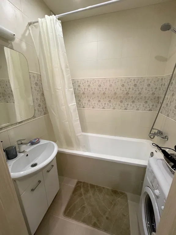 Просторная однокомнатная квартира у метро