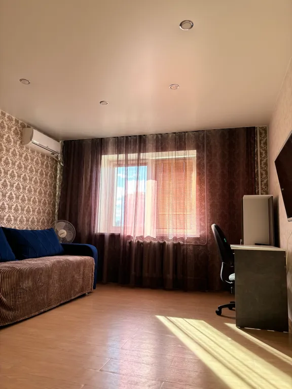 Двухкомнатная красивая квартира