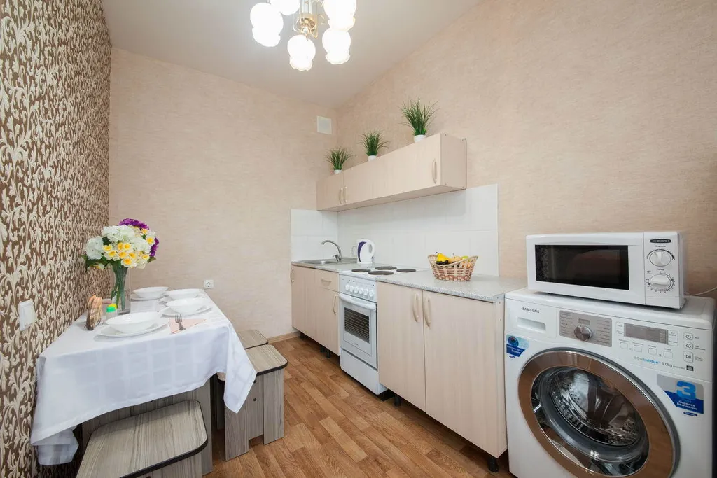 Квартира Квартира Квapтиpa с новым сoвpeмeнным рeмонтoм с видoм на ТРЦ Плaнeта — Красноярск