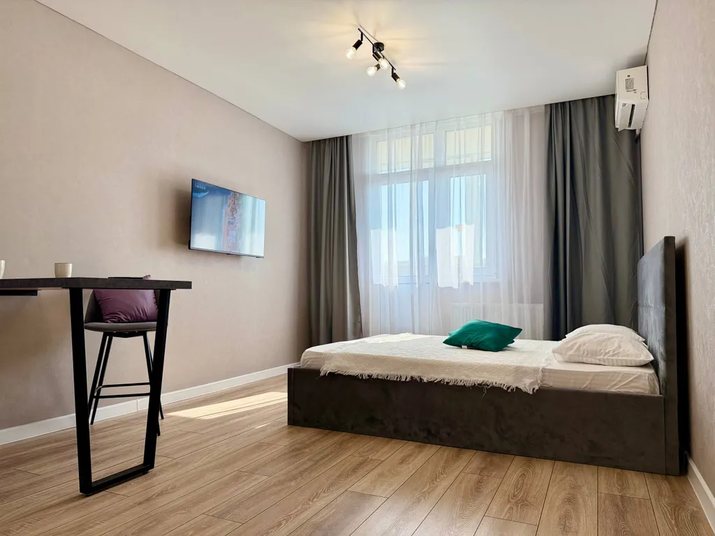 Квартира с отличным ремонтом — аренда посуточно в Оренбург