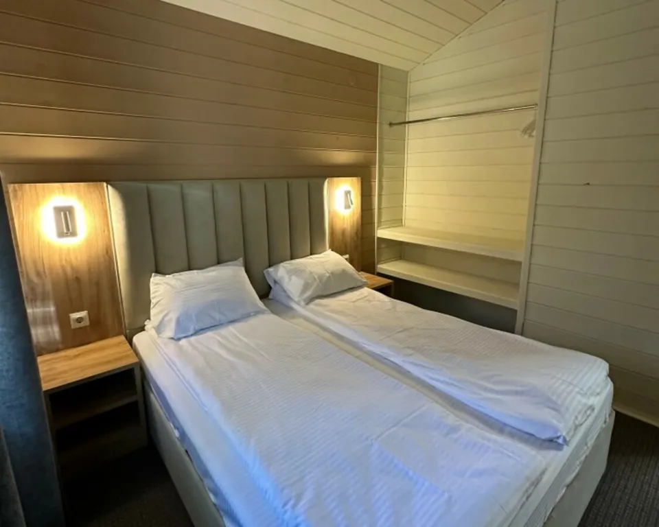 Домик двухкомнатный