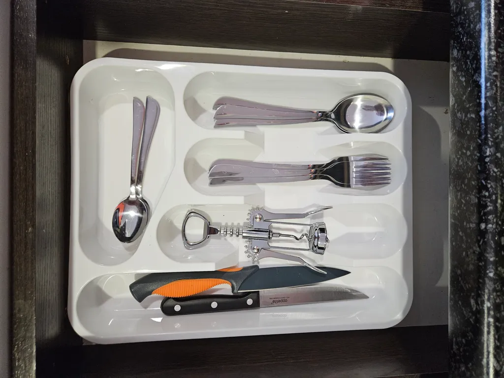 Уютная квартира в современном районе и рядом с лесом