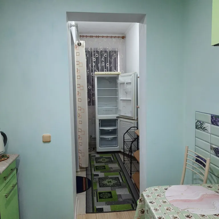 Половина двухэтажного дома у моря