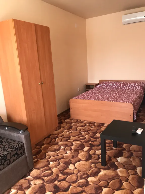 Студия в частном секторе Христо