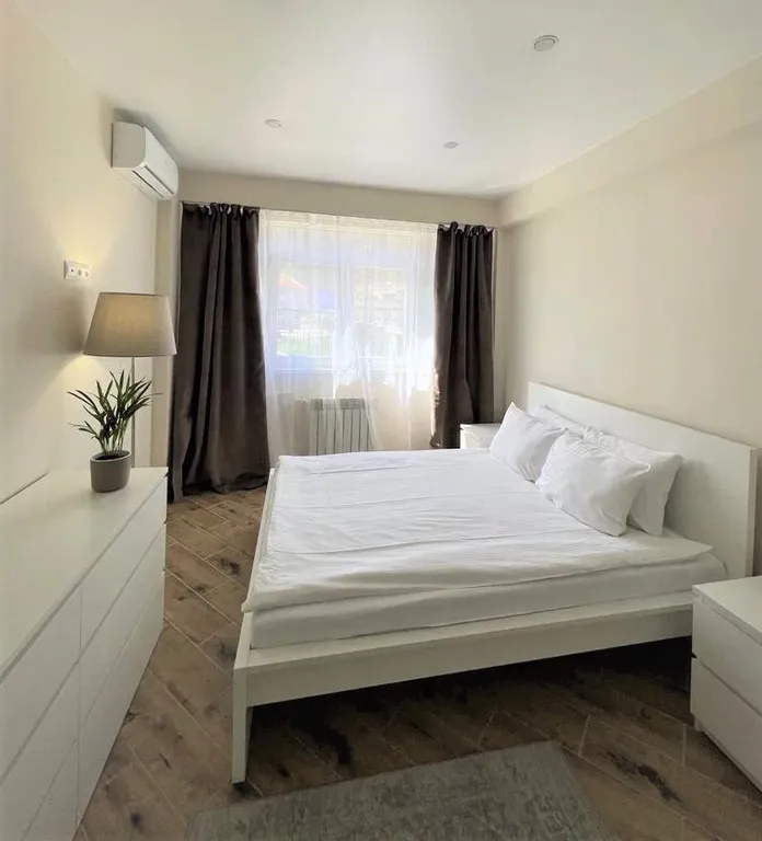 Квартира Апартаменты с тремя спальнями и гостиной напротив казино — аренда посуточно в Эсто-Садок