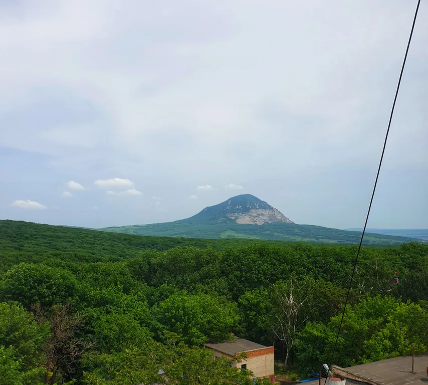 Апартаменты с видом на горы