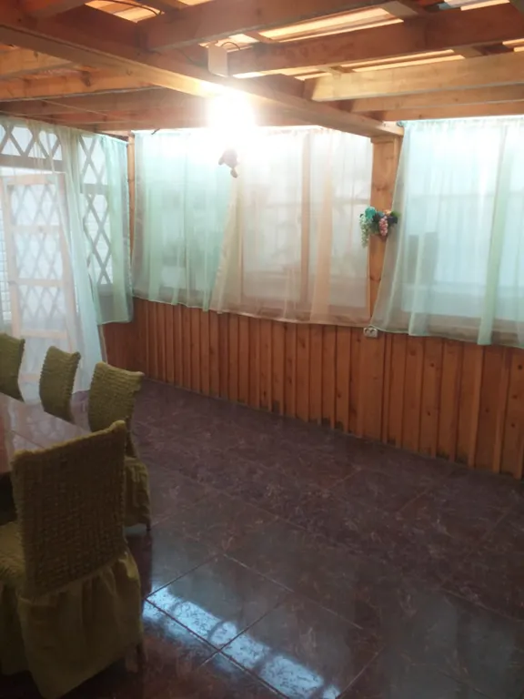 Улучшенная трехкомнатная квартира рядом с гостиницей