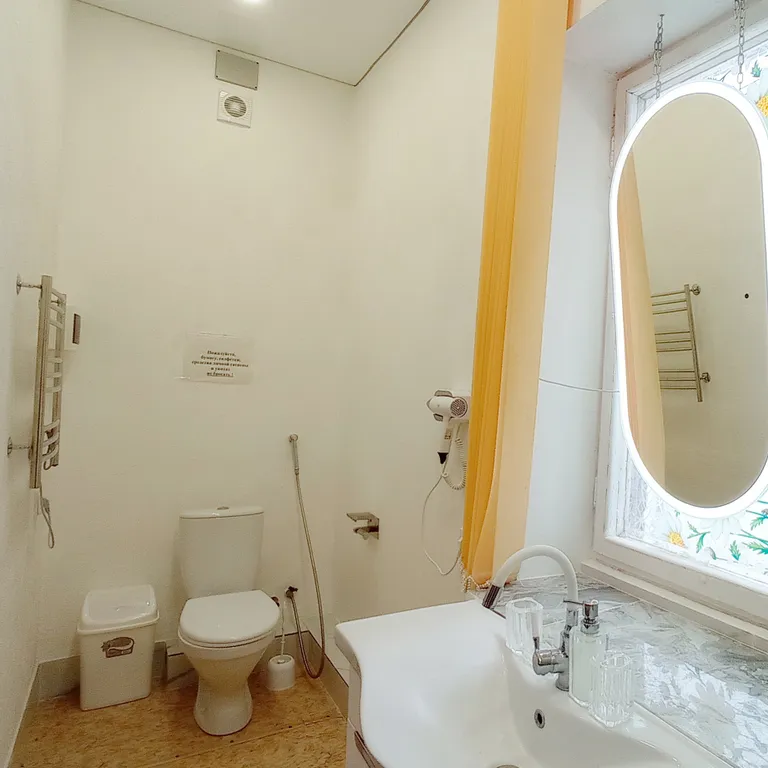 Коттедж с бассейном