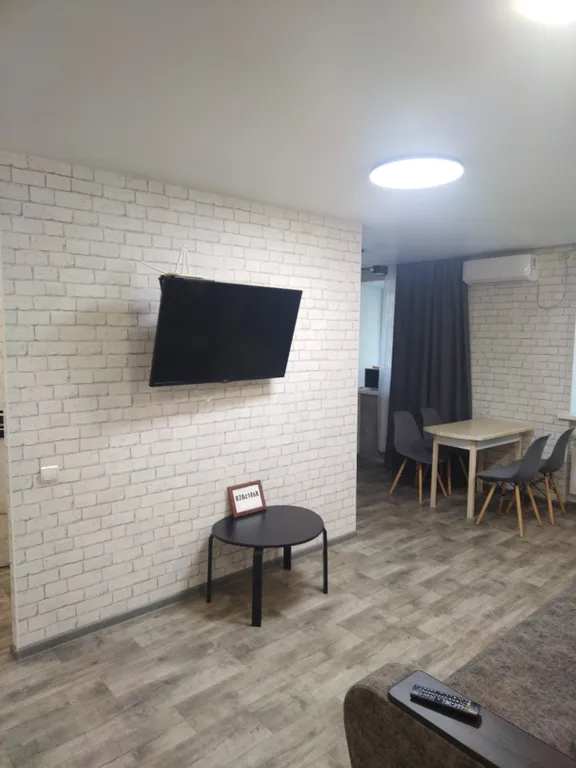 3-комнатная квартира в центре Дземог