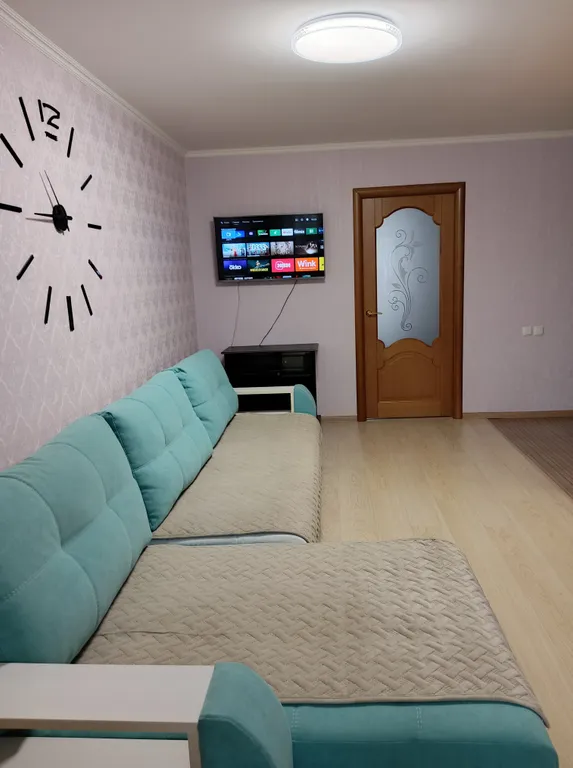 Квартира Шикарная двухкомнатная студия в центре города — аренда посуточно в Бугульма