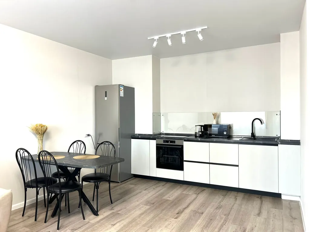 Квартира Двухкомнатная квартира рядом с планетой — Красноярск