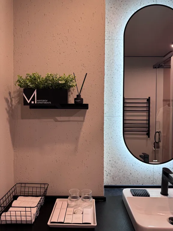 Стильные дизайнерские апартаменты на берегу реки Волга