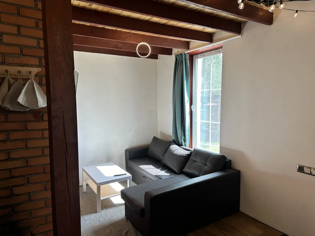 Уютный домик в лесу с русской баней и чаном