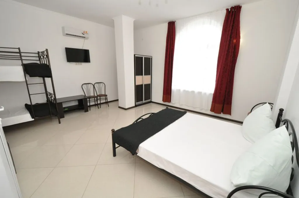 Квартира Комната — аренда посуточно в Витязево