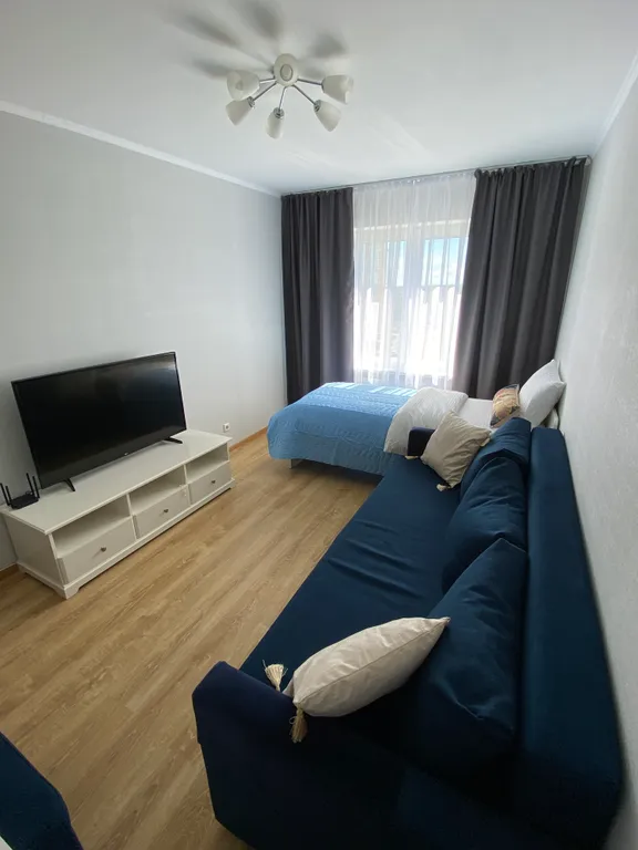 Квартира Просторная 2-комнатная квартира с бойлером — Гатчина